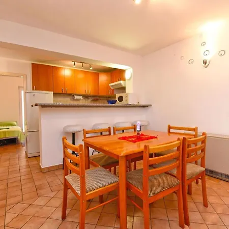 Ferienwohnung Fur 6 Personen Ca 60 Qm In Pula, Istrien Istrische Riviera Apartament Pula
