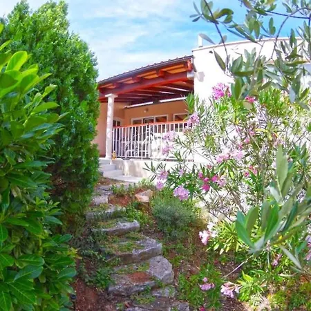 Apartament Ferienwohnung Fur 6 Personen Ca 60 Qm In Pula, Istrien Istrische Riviera *