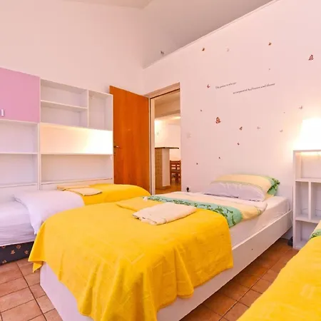 Apartament Ferienwohnung Fur 6 Personen Ca 60 Qm In Pula, Istrien Istrische Riviera Pula