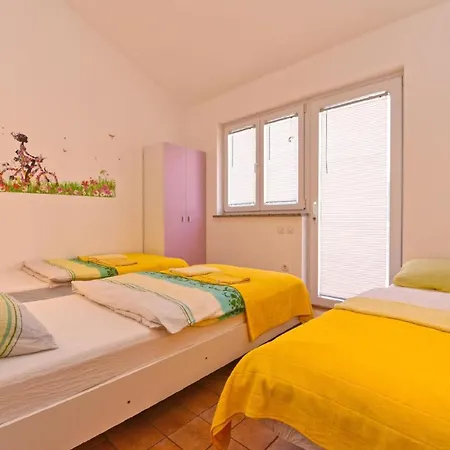 Ferienwohnung Fur 6 Personen Ca 60 Qm In Pula, Istrien Istrische Riviera *
